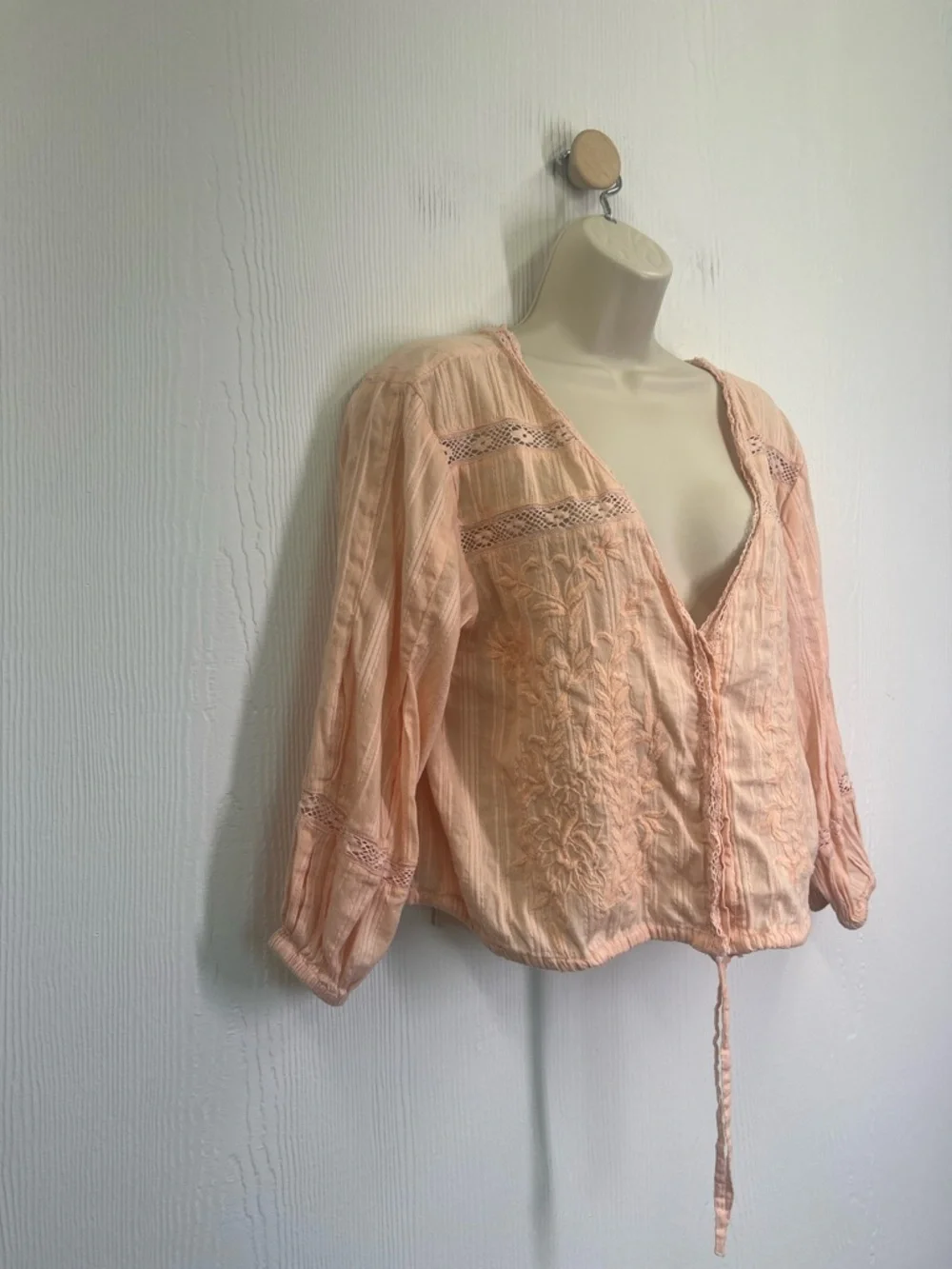 Free People - Follow Your Heart Peach Embroidered Lace Button Down Blouse SZ LG